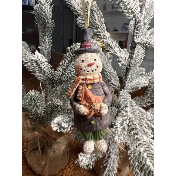 Primitive Resin Snowman with Red Star Ornament Hat Scarf Coat, Christmas - Picture 1 of 5
